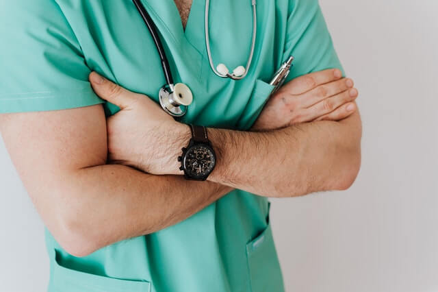 18 Amazing Benefits of Data Analytics for Healthcare Industry