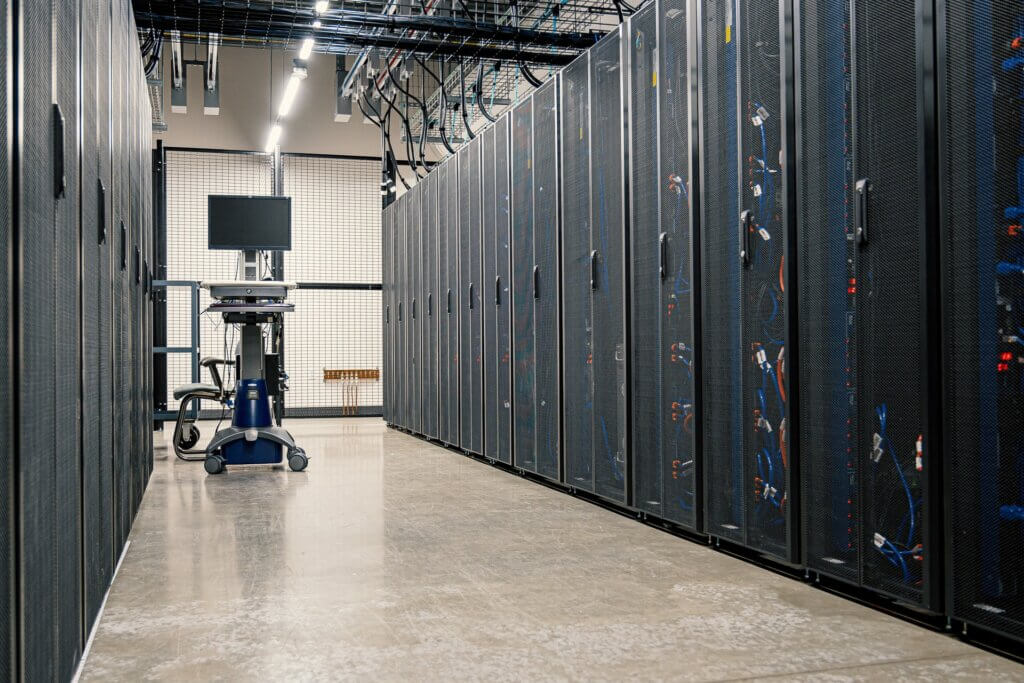 How to Choose a Data Warehouse Storage in 4 Simple Steps